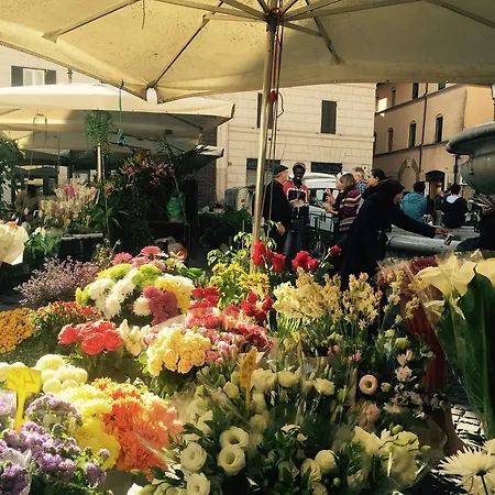 Campo De' Fiori Apartment
